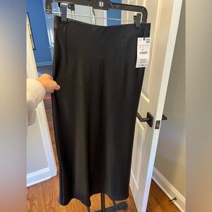 Zara Black satin Skirt Sz Small nwt